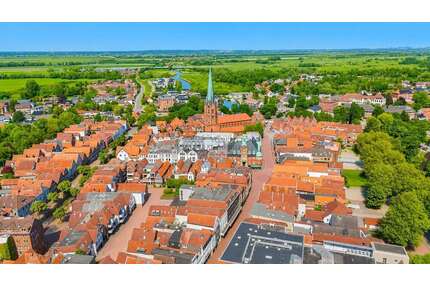 Haus zum Kaufen in Buxtehude 1.650.000,00 € 289.25 m²