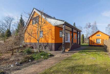 Haus zum Kaufen in Beeskow 439.000,00 € 174.43 m²