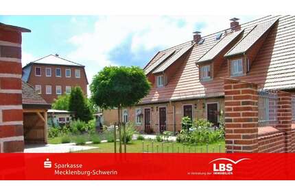 Haus zum Kaufen in Neustadt-Glewe 435.000,00 € 247 m²