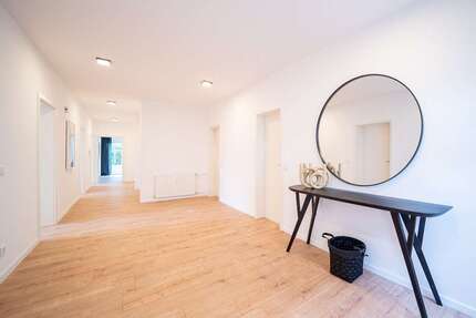 Wohnung zum Kaufen in Usingen 329.000,00 € 145 m²