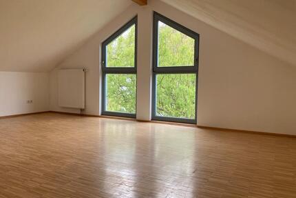 Räume zur gewerblichen Nutzung - 700,00&nbsp;EUR Kaltmiete, ca.&nbsp; 50,00&nbsp;m&sup2; in Friedberg (PLZ: 86316)