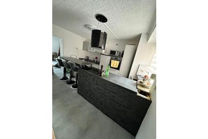 Modernisiertes Einfamilienhaus mit Balkon & Terrasse - Friedrichsthal