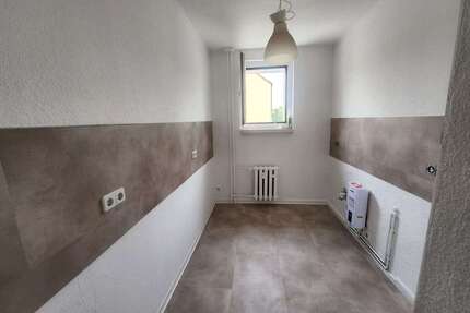 Wohnung zum Mieten in Aschersleben 370,00 € 67.42 m²