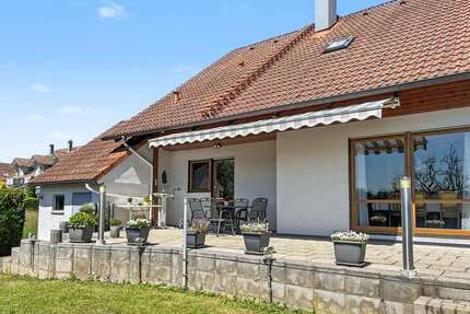 Haus zum Kaufen in Ettlingen 785.000,00 € 202.21 m²