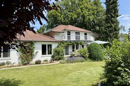 Haus zum Kaufen in Diessen am Ammersee 2.300.000,00 € 258 m²