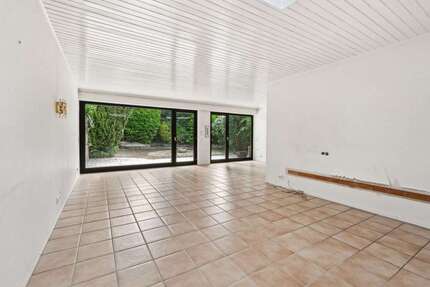 Haus zum Kaufen in Meerbusch 450.000,00 € 126.25 m²