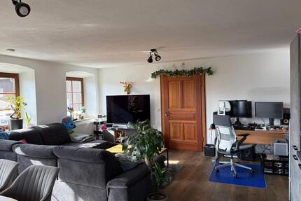 Gemütliche 2-Zimmer-Wohnung auf Bauernhof zu vermieten - Altenmarkt an der Alz