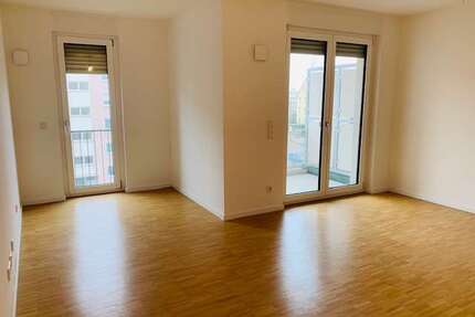 Wohnung zum Mieten in Nürnberg 590,17 € 36.43 m²