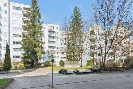 Wohnung zum Kaufen in Ottobrunn 250.000,00 € 42.4 m²
