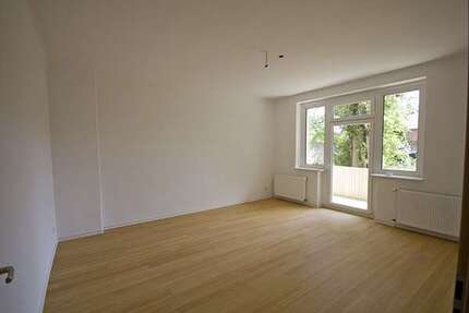 Wohnung zum Mieten in Halle (Saale) 418,00 € 39.8 m²