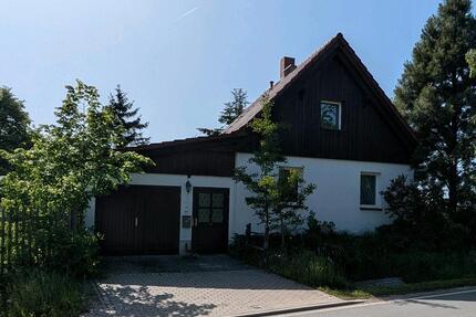 kleines Haus - 237.000,00&nbsp;EUR Kaufpreis, ca.&nbsp; 90,00&nbsp;m&sup2; in Weimar (PLZ: 99427) Lützendorf