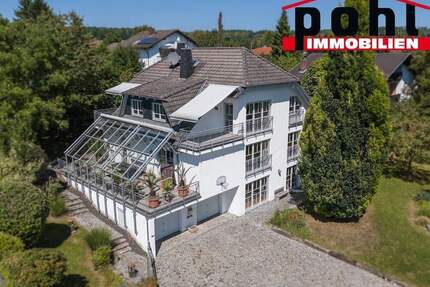 Luxuriöses Familienhaus mit herrlichem Fernblick in ruhiger Wohnlage! - Bad Rodach Heldritt