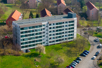 Doppelt genießen: Balkon und großer Wintergarten in attraktiver 2-Raum-Wohnung in Gera-Bieblach!