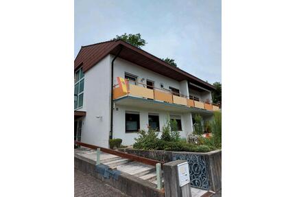 Erdgeschoßwohnung mit kleiner Terrasse in Eislingen zu vermieten - Eislingen (Fils)