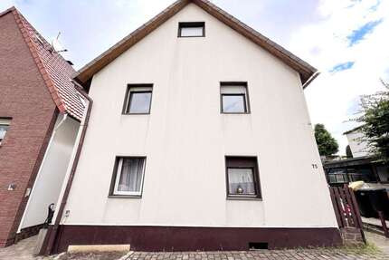 Haus zum Kaufen in Nieheim 119.000,00 € 160 m²