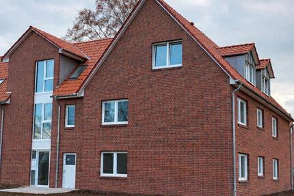 Attraktive Neubauwohnung mit offener Küche, Loggia & Ankleide - Wedemark