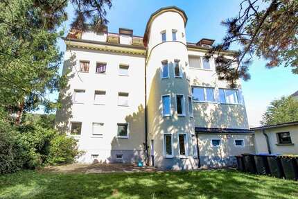 Haus zum Kaufen in Gera 530.000,00 € 493.01 m²