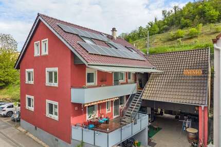 Haus zum Kaufen in Vogtsburg im Kaiserstuhl 679.000,00 € 280 m²