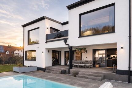 Haus zum Kaufen in Haag an der Amper 1.750.000,00 € 384 m²