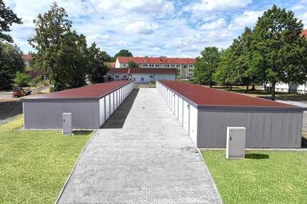 Garagenhof in Riesa, Am Hang 30 zu erwerben. 40 Neubau-Garagen sichern und Vermögen schützen!