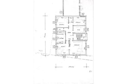 Erdgeschosswohnung 4 Zimmer EBK + 2 Stellplätze + Keller - Röthlein