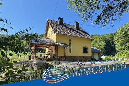 Historisches Bahnwärterhaus in traumhafter Alleinlage - viel Platz für Ideen und Natur - Kall / Urft