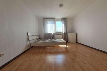 Single Apartment in Essen - 425,00&nbsp;EUR Kaltmiete, ca.&nbsp; 30,00&nbsp;m&sup2; in Essen (PLZ: 45326) Stadtbezirk V