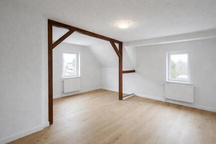 Kernsanierte Doppelhaushälfte mit Garten in ESW zu vermieten - Eschwege