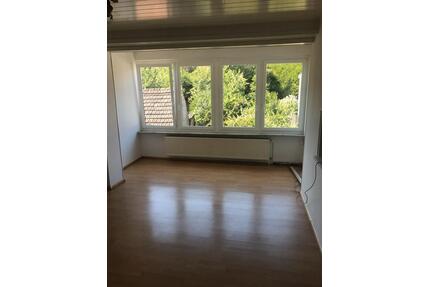 Wohnung 75qm 2ZKB - 550,00&nbsp;EUR Kaltmiete, ca.&nbsp; 75,00&nbsp;m&sup2; in Völklingen (PLZ: 66333)