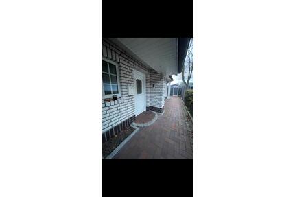 Schöne 4 Zimmerwohnung - 950,00&nbsp;EUR Kaltmiete, ca.&nbsp; 80,00&nbsp;m&sup2; in Delmenhorst (PLZ: 27755) Düsternort