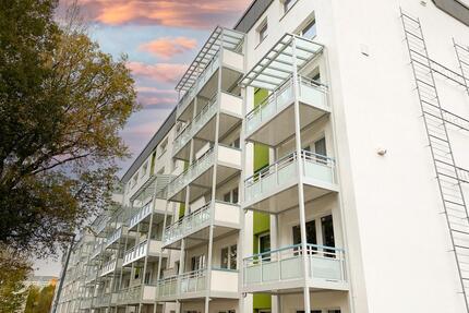 Erdgeschosswohnung mit offener Küche und Balkon - Chemnitz Helbersdorf