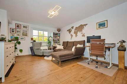 Schöne 2 Zimmer Wohnung in perfekter Wohnlage_für Eigennutzer oder zum Vermieten - Neutraubling