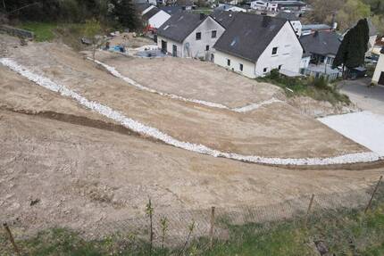 Baugrundstück mit Potenzial – Ideal für Eigenheim oder Investition - Neumagen-Dhron