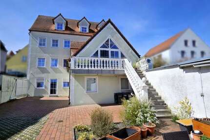 Haus zum Kaufen in Nabburg 434.000,00 € 276.23 m²