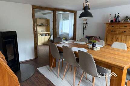 Haus zum Kaufen in Bad Berleburg 185.000,00 € 106 m²