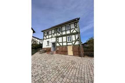 Wohnung zum Mieten in Marburg 315,00 € 18 m²