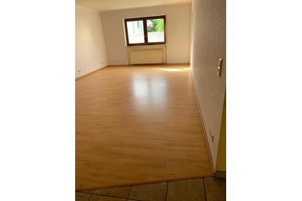 Helle 94 m² 3 ZKBB am Waldpark mit Garage u. Stellplatz - Altrip