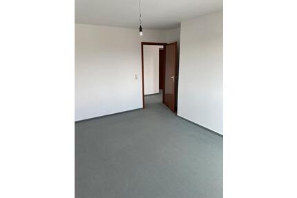 Dachgeschoss Wohnung mit Ausbaupotential zu verkaufen - Bodelshausen