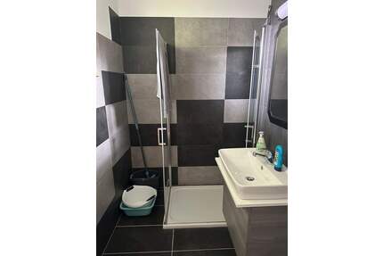 Sanierte Wohnung in zentraler Lage mit Westbalkon in Empelde Ronnenberg zu verkaufen