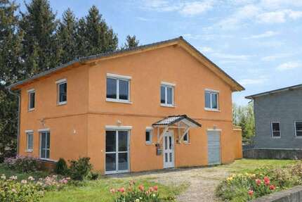 Haus zum Kaufen in Ochsenhausen 480.000,00 € 177 m²