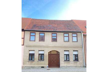 Haus zum Kaufen in Gardelegen 145.000,00 € 135 m²