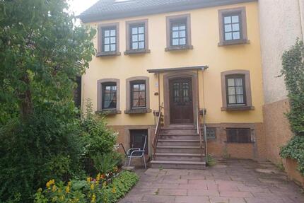Haus im Landhausstil, WG, - 865,00&nbsp;EUR Kaltmiete, ca.&nbsp; 120,00&nbsp;m&sup2; in Winnweiler (PLZ: 67722)