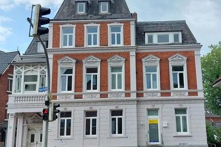 Erdgeschoss whg im Stadtvilla - 1.200,00&nbsp;EUR Kaltmiete, ca.&nbsp; 110,00&nbsp;m&sup2; in Stade (PLZ: 21680) Altländer Viertel