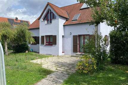 Haus zum Kaufen in Burgweinting 1.248.000,00 € 145 m²