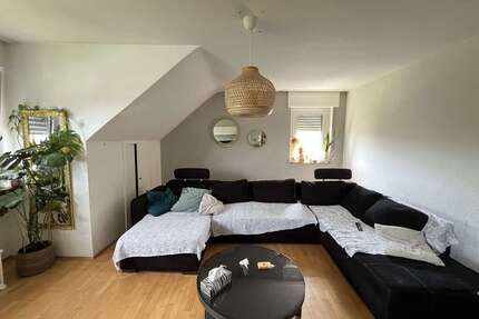 Wohnung zum Kaufen in Düsseldorf 249.000,00 € 97.6 m²