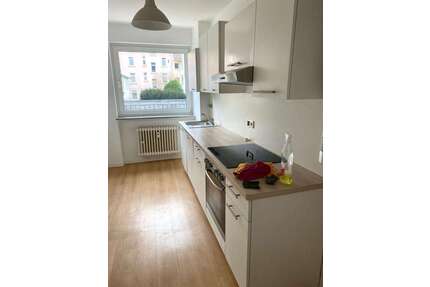 Wohnung zum Mieten in Frankfurt 1.300,00 € 73 m²