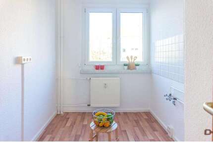 Wohnung zum Mieten in Chemnitz 283,00 € 48.12 m²