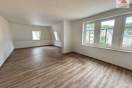 Erstbezug! Großzügige 4-Raum-Wohnung in ruhiger Lage von Schneeberg