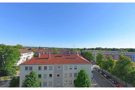 direkt am Pasinger Stadtpark: Urgemütliche 2-3-Zimmer-Altbauwohnung mit Kachelofen, begehbarem Kleiderschrank und tollem Blick - München Pasing-Obermenzing