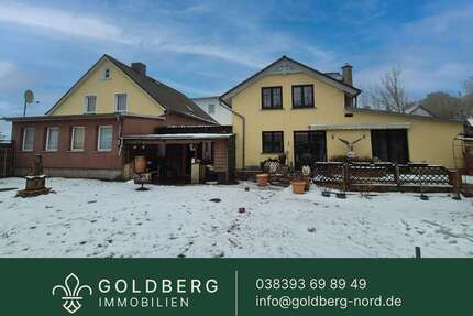 Haus zum Kaufen in Thiessow 880.000,00 € 400 m²